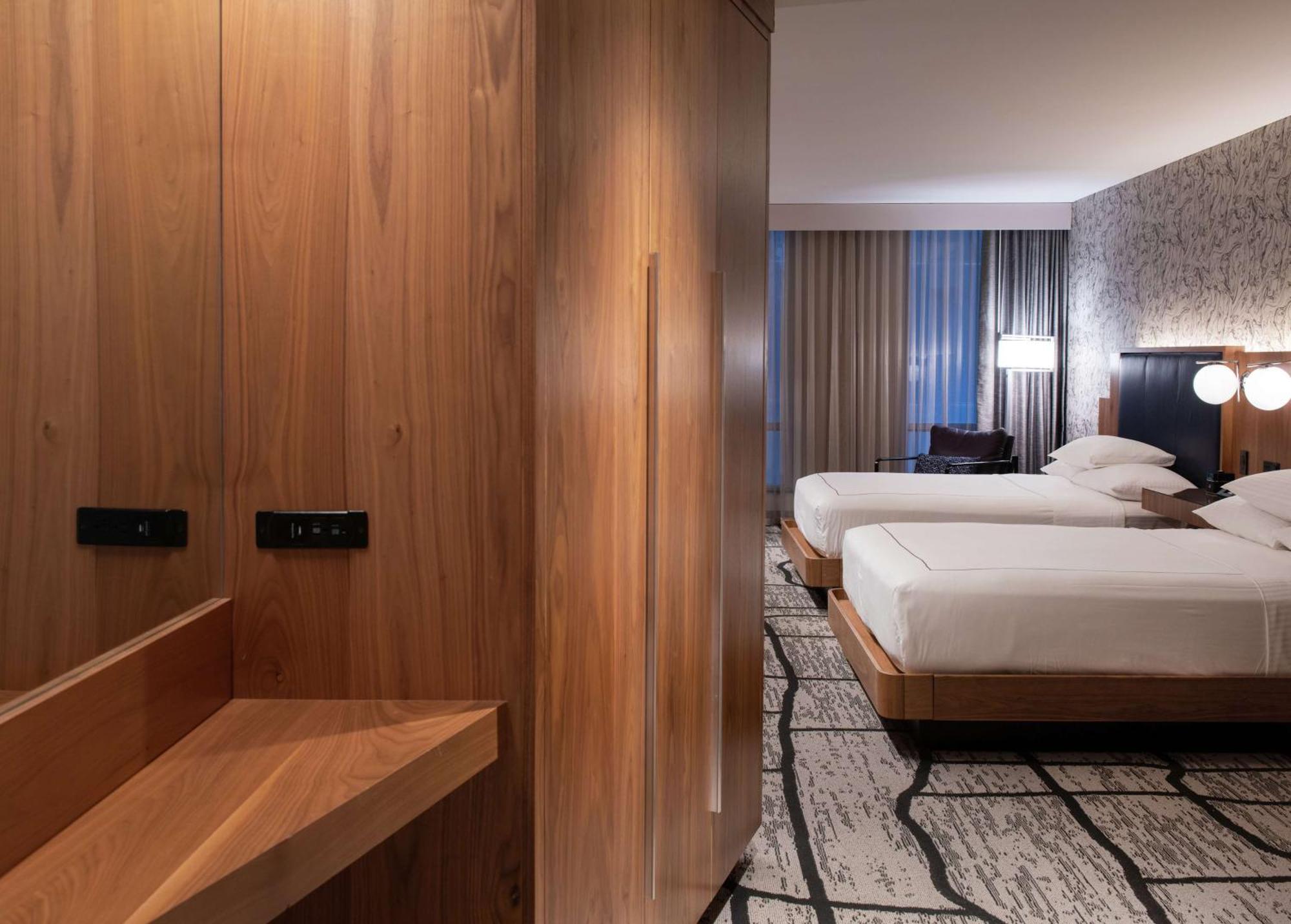 The Charter Hotel Seattle, Curio Collection By Hilton Esterno foto