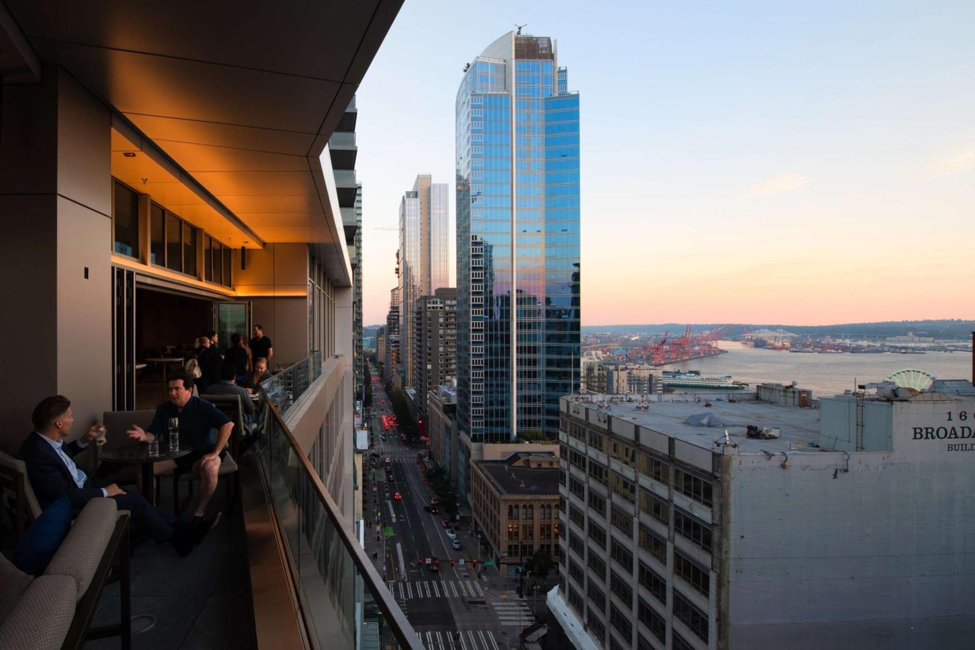 The Charter Hotel Seattle, Curio Collection By Hilton Esterno foto